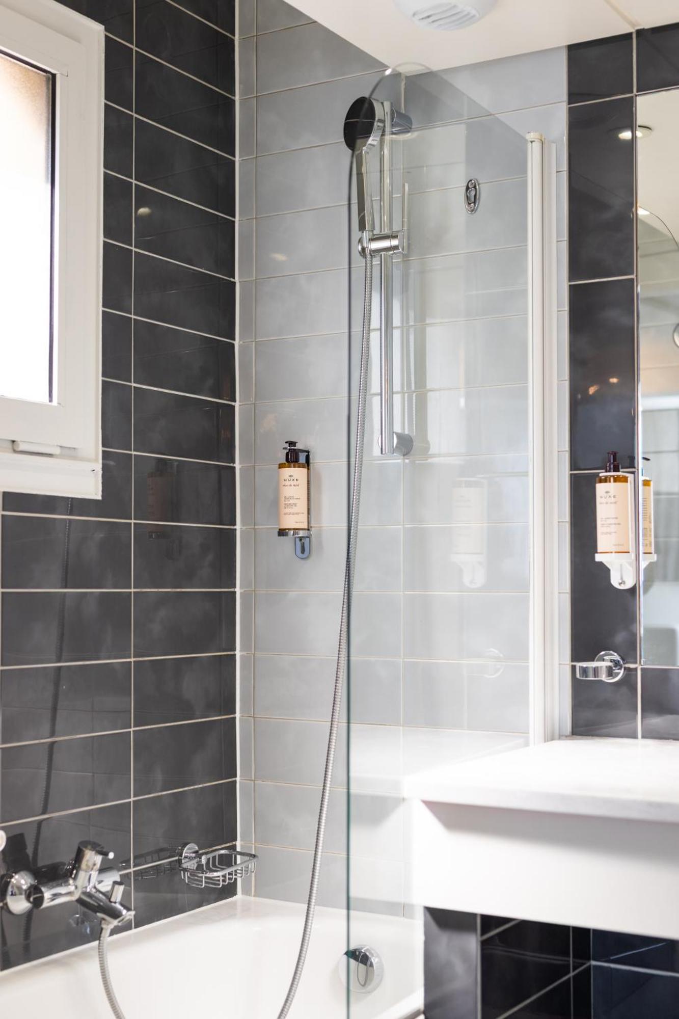 Hotel Cezanne 4*